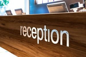 Neschen-easystyle-Catania-oak-vinil-texturizado-texturado